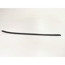 Listwa tylnej szyby Nissan Primera P10 OE 7976090J00 79760-90J00