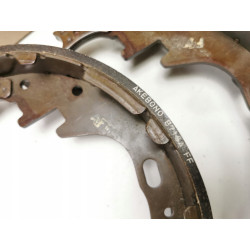 Szczęki hamulcowe NISSAN PICK UP KING CAB OE 4406035G25 44060-35G25