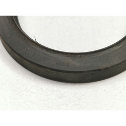 USZCZELNIACZ PIASTY PRZEDNIEJ GAZELA 4X4 52X68XZ8 53-3401022