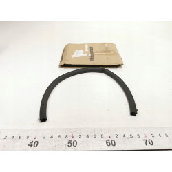 Uszczelka dolna drzwi przednich Ford Focus MK1 3D sedan 1999-2005 1133759