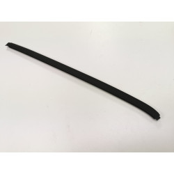 Listwa szyby przedniej lewa DAEWOO FSO SSANGYONG MUSSO SPORTS 7913205001