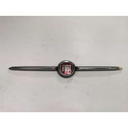 ATRAPA GRILL ZNACZEK FIAT 500 LIFT 2015-21 OE 735637413