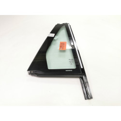 Szyba drzwi prawy tył Range Rover 2013- OE LR065505