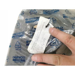 PÓŁKA BAGAŻNIKA, WSPORNIK TYLNY PRAWY DAEWOO LANOS HB OE 96225157 96236111