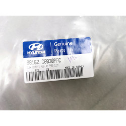 Poszycie, osłona fotela prawa Hyundai OE 88162 C8030PFC