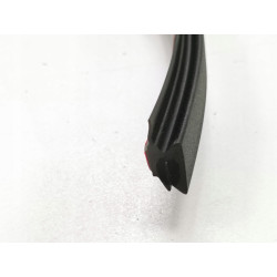Listwa dachu prawa Ford Fiesta 2012- OE 1579190