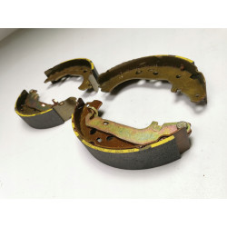 Szczęki hamulcowe tył Ford Focus II OE 1347420