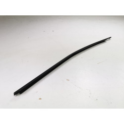 Listwa zgarniająca drzwi przód prawe Hyundai I20 2008- OE 82220 1J000