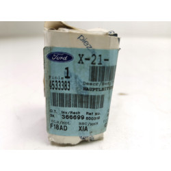 Oprawka żarówki kierunkowskazu lusterka Ford CMAX 03-10 OE 4533383