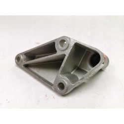 Wspornik mocowania silnika przód Audi 80 90 Coupe OE 8A0199343B