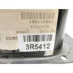 Obudowa selektora Volkswagen Golf Jetta OE 1H0711091 1H0711061