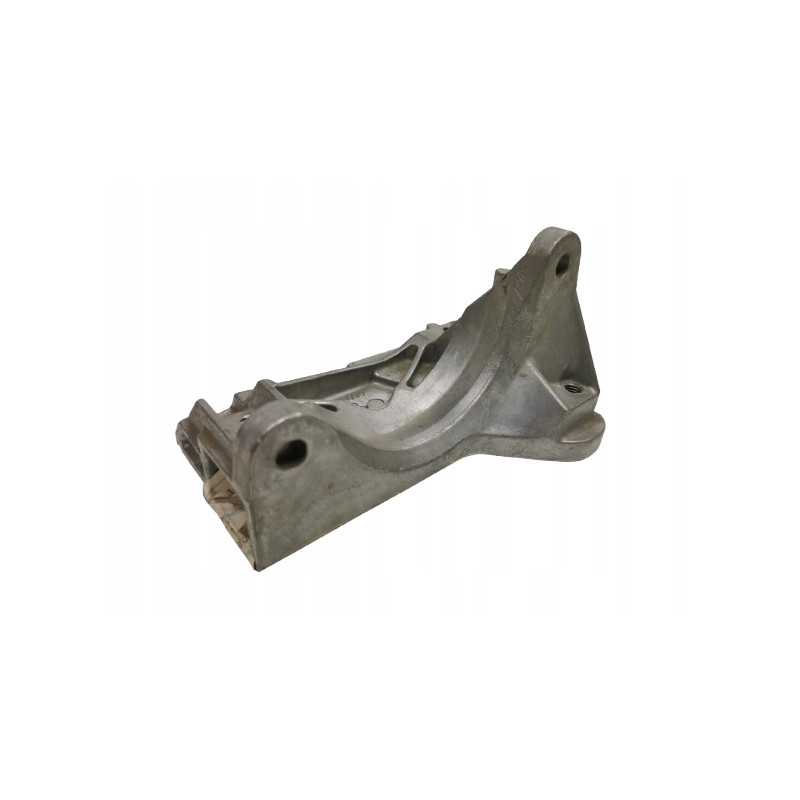 ŁAPA SILNIKA PRAWA WSPORNIK AUDI A6 C4 2.5 TDI OE 4A0199354