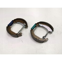 Zestaw, szczęki hamulcowe tył REQUAL Renault Twingo I 90R-01442/010 RSK007