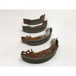 Zestaw szczęk hamulcowych tył Ford Fiesta I OE EBL3157 5021304