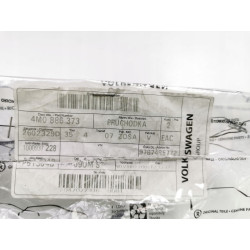 TULEJA KLIPS MOCOWANIE PRZY SIEDZISKA TYLNEJ KANAPY AUDI Q7 2016- 4M0886373