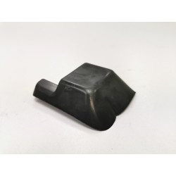 OSŁONA LEWA ZAWIASU DRZWI TYLNYCH TRANSIT 06-08 YC15-23107-BG 1536979