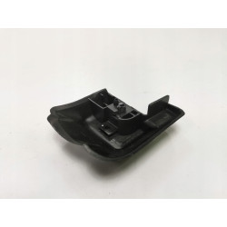 OSŁONA LEWA ZAWIASU DRZWI TYLNYCH TRANSIT 06-08 YC15-23107-BG 1536979
