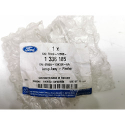 Klosz, kierunkowskaz boczny biały Ford Focus Fiesta Fusion OE 1336185