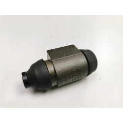 Cylinderek hamulcowy tył FORD TRANSIT 1985- OE 88VB2261AA 6182643