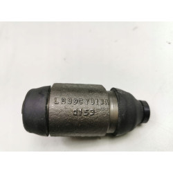 Cylinderek hamulcowy tył FORD TRANSIT 1985- OE 88VB2261AA 6182643