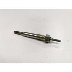 Świeca żarowa Opel Corsa A Kadett E OE 1214311 94319700