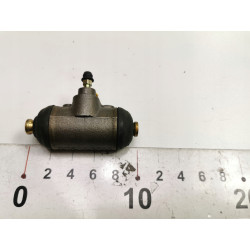 Cylinderek hamulcowy tył Fiat Ducato Peugeot J5 Citroen C25 OE 9945939