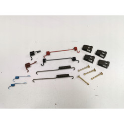 ZESTAW MONTAŻOWY SZCZĘK HAMULCOWYCH FORD ESCORT ORION OE 6181208