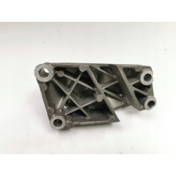 Wspornik silnika Skoda Felicia Volkswagen Caddy OE OE 028199275B