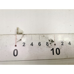 SPINKA NADKOLA ZDERZAKA HALOGENÓW OSŁON DESKI KONSOLI OPEL CITROEN 6935 E0