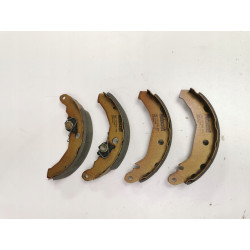 Szczęki hamulcowe tył Ford Fiesta II 1983- OE 88FX-2200-BA 5020562