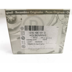 Zestaw pierścienie tłokowe AUDI RS4 2000- OE 078198151D