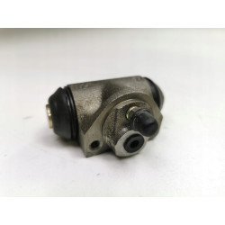Cylinderek hamulcowy tył Citroen C25 Peugeot J5 OE 4402.58