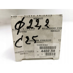 Cylinderek hamulcowy tył Citroen C25 Peugeot J5 OE 4402.58