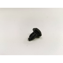 Nakrętka, wkładka, panel tylnego zderzaka górny Opel Corsa B OE 9116140