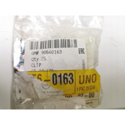 Spinka mocowania obudowy trójkątnej lusterka Opel Astra H OE 90560163