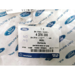 Ramka lampy przeciwmgielnej Ford Transit Connect O/S 2002-2005 4376365