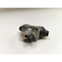 Cylinderek hamulcowy tył lewy Hyundai I10 Accent Atos Getz OE 58330 05500