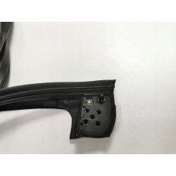 Uszczelka górna drzwi lewy przód Kia Cred 2012- OE 82150 A2000