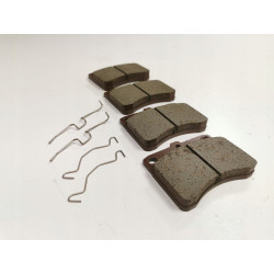 KLOCKI HAMULCOWE PRZÓD DAIHATSU HJIET CUORE II OE 04491-87511