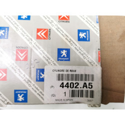 Cylinderek hamulcowy tył Peugeot Boxer Citroen Jumper Fiat Ducato 4402.A5