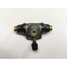 Cylinderek hamulcowy tył Volkswagen Passat B2 Golf III OE 861611053A