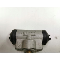Cylinderek hamulcowy Subaru Justy I Vivio OE 725177752