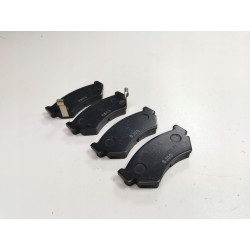 KLOCKI HAMULCOWE PRZÓD SUBARU JUSTY 84-OE 725193041