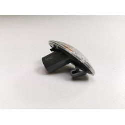 Klosz obudowa, kierunkowskaz boczny Opel Corsa C Meriva A OE 93176063