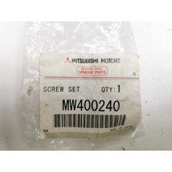 Śruba zatrzask drzwi Mitsubishi OE MW400240