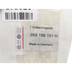 ZESTAW PIERŚCIENI TŁOKA VOLKSWAGEN PASSAT B5 AUDI A6 C5 OE 059198151H
