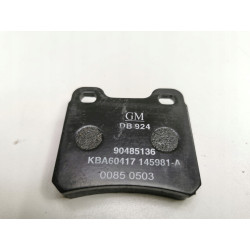 KLOCKI HAMULCOWE TYŁ OPEL CALIBRA ASTRA F VECTRA A OE 1605877 90485136