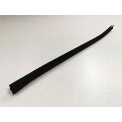Listwa zewnętrzna drzwi tylnych prawych Kia Venga 09- 19 OE 83241 1P000