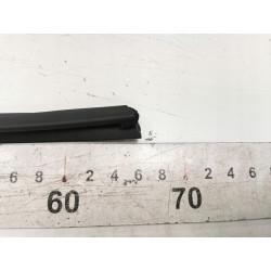 Listwa zewnętrzna drzwi tylnych prawych Kia Venga 09- 19 OE 83241 1P000