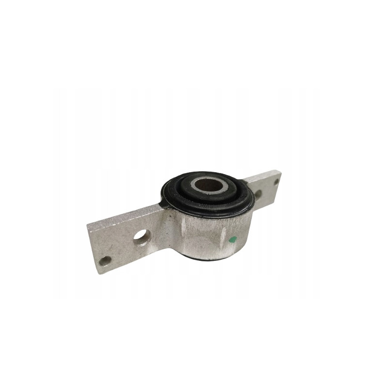 TULEJA WAHACZA PRZÓD FIAT CROMA 90-96 ALFA 164 OE 82388433